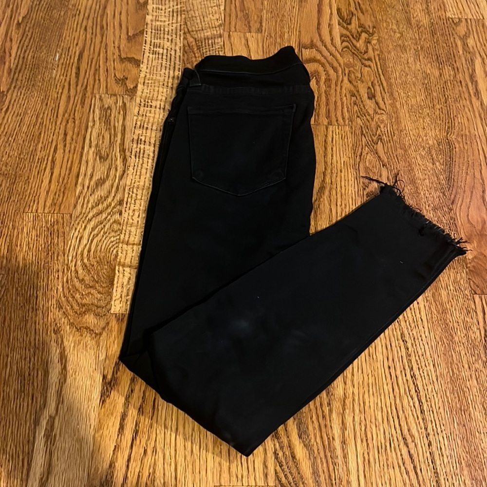 Just Black Woman’s Black Ripped Jeans Size 24